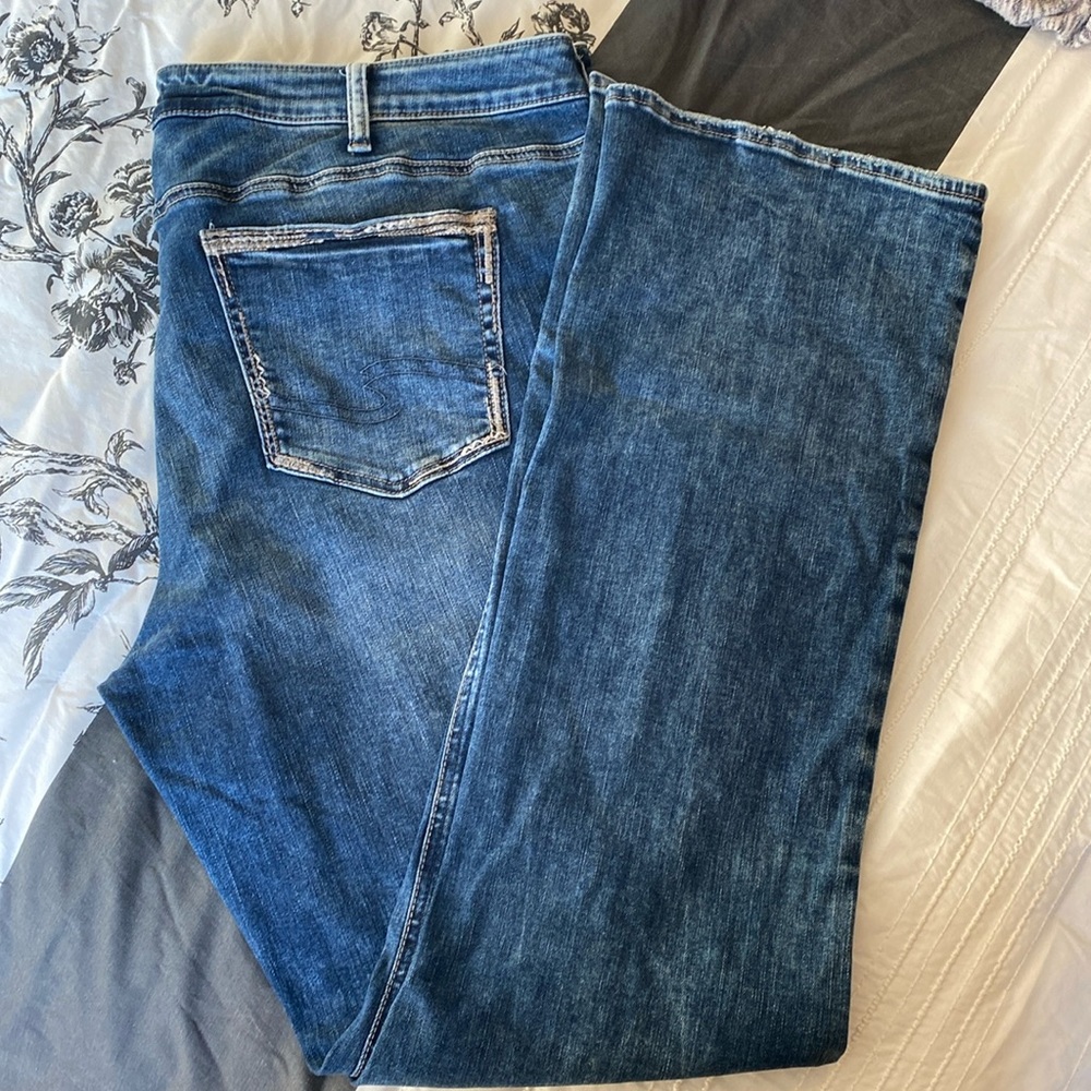 Silver Jeans Co Avery Slim Bootcut Jeans Women’s Size 22 Long Tall - Picture 2 of 6